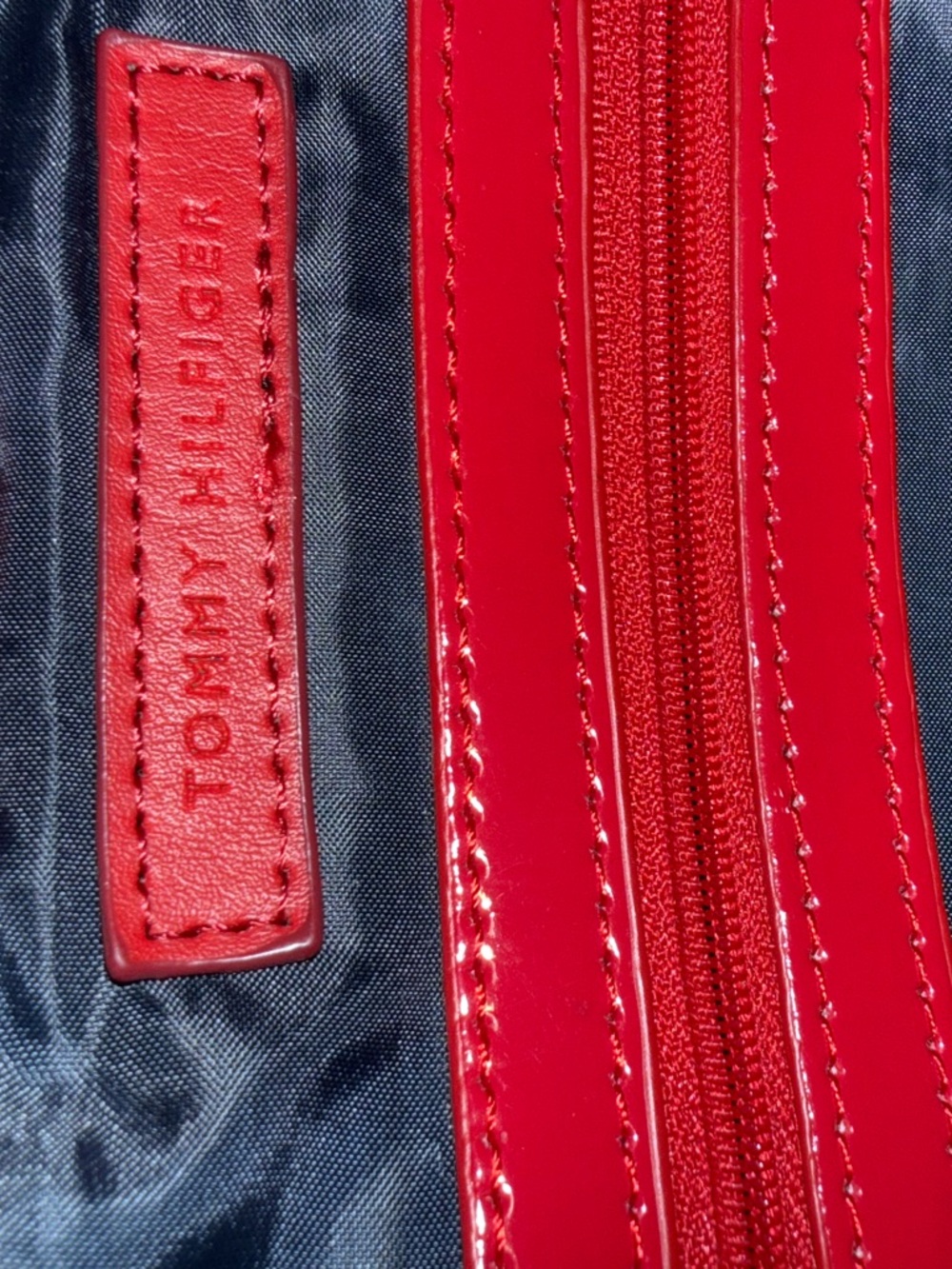 Tommy Hilfiger Nautical Stripe Canvas Tote Bag – Red Patent Trim & Lobster Claw - Picture 6 of 6